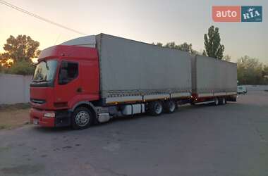 Тентований Renault Premium 2004 в Києві