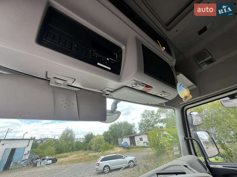 Самоскид Renault Premium 2009 в Трускавці