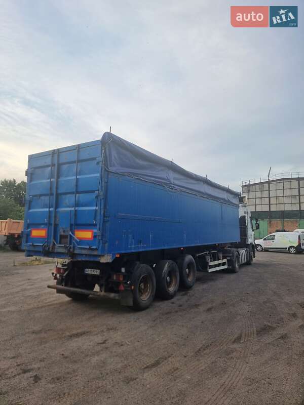 Тягач Renault Premium 2010 в Луцке
