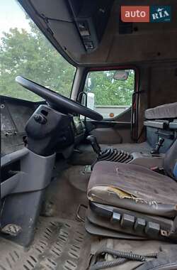 Тягач Renault Premium 2000 в 