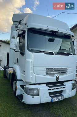 Тягач Renault Premium 2011 в 