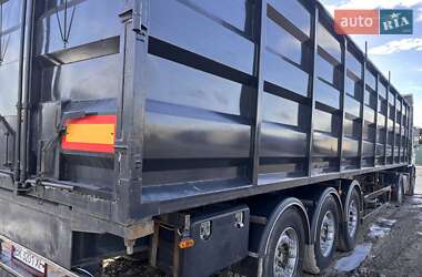 Контейнеровоз Renault Premium 2013 в 
