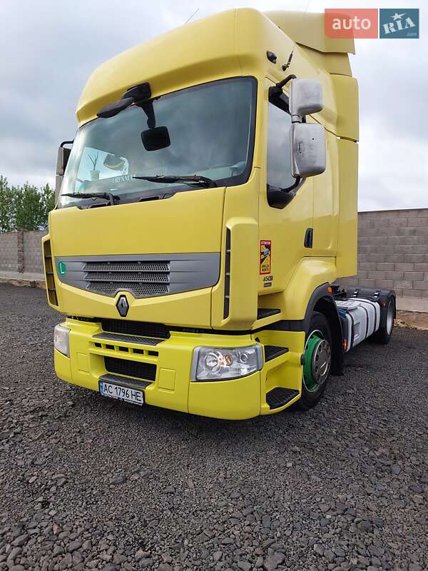 Renault Premium 2008