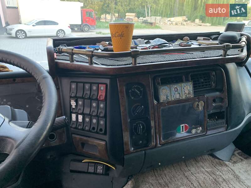 Тягач Renault Premium 1997 в Львове