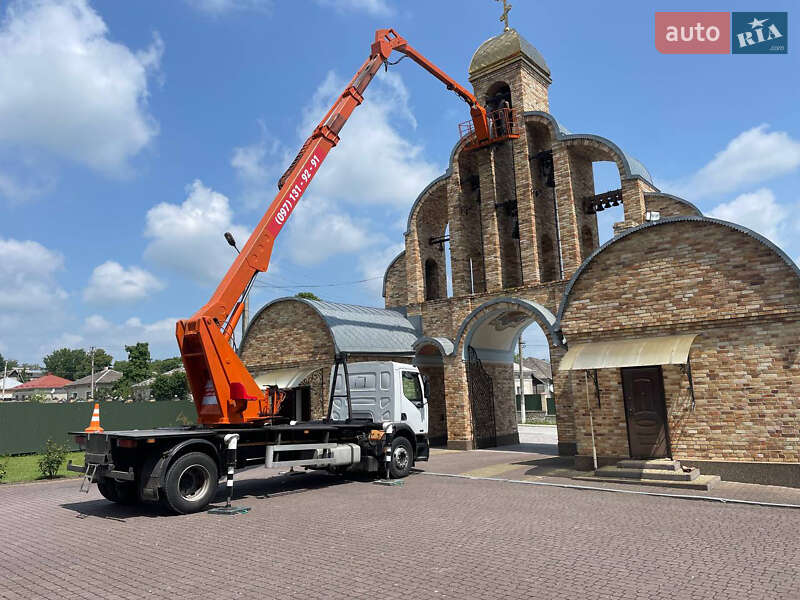 Renault Premium 2004