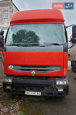 Самосвал Renault Premium 2003 в Днепре