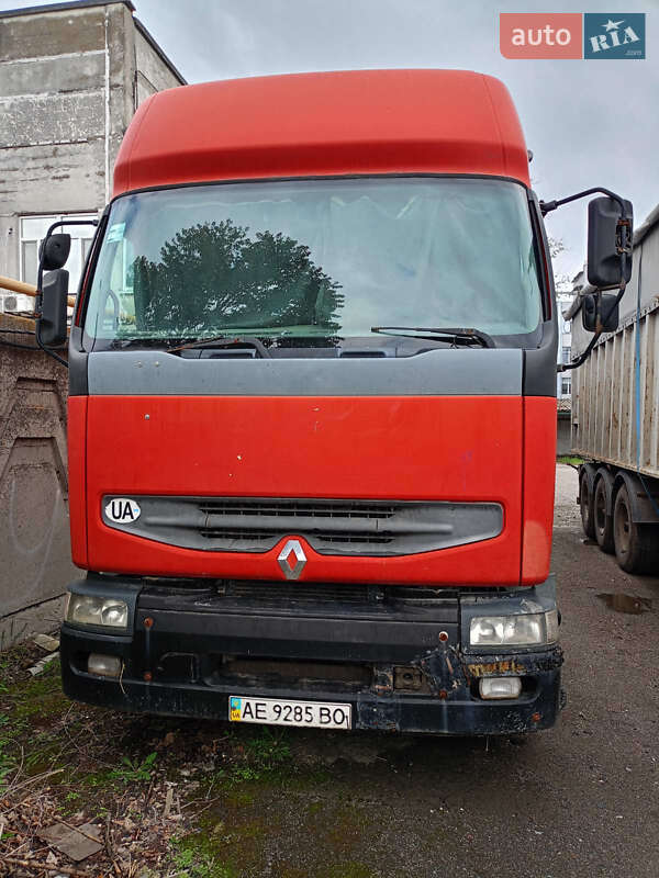Renault Premium 2003