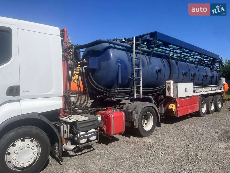 Renault Premium 2013