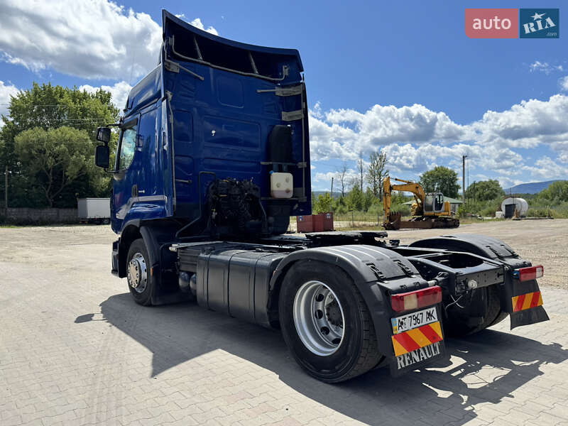 Тягач Renault Premium 2008 в Долине