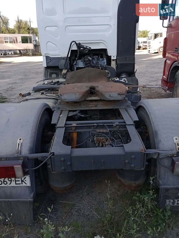 Тягач Renault Premium 2006 в Староконстантинове