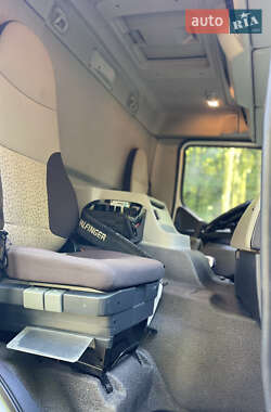 Мультиліфт Renault Premium 2010 в 