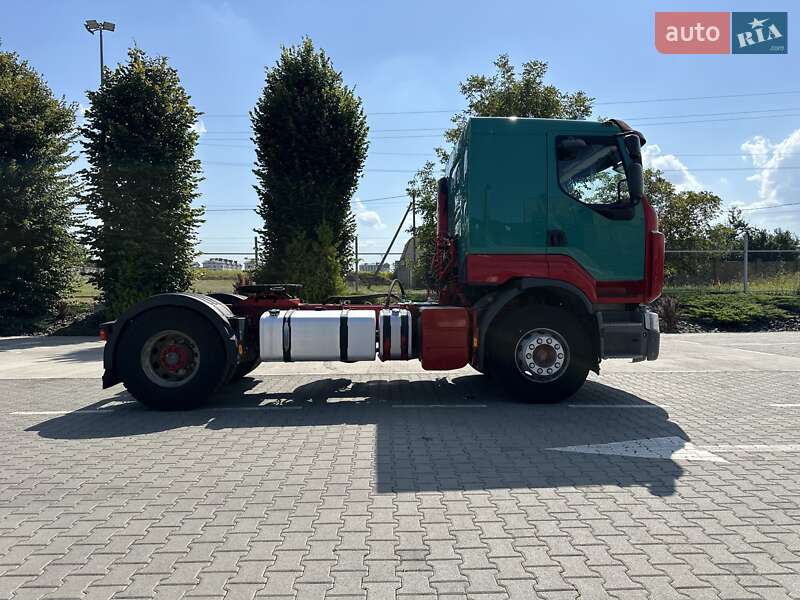 Renault Premium 2012