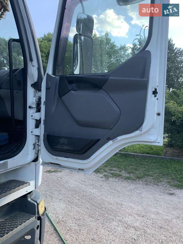 Грузовой фургон Renault Premium 2000 в Александрие