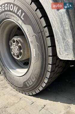Тягач Renault Premium 2011 в Жидачове