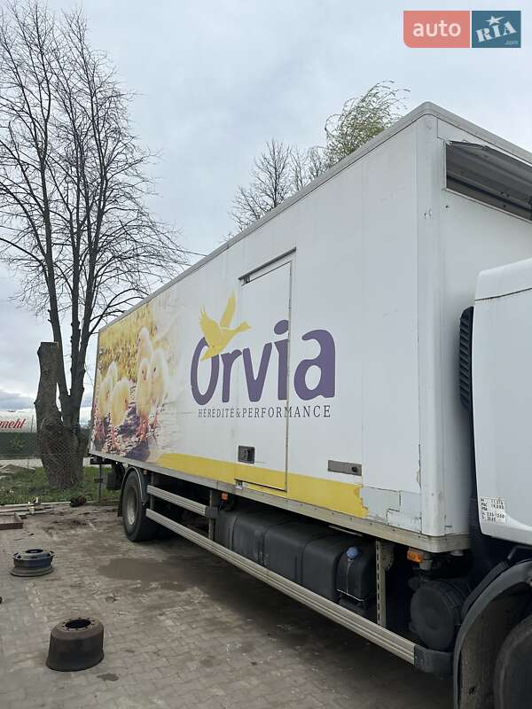 Для перевезення тварин Renault Premium 2013 в Львові