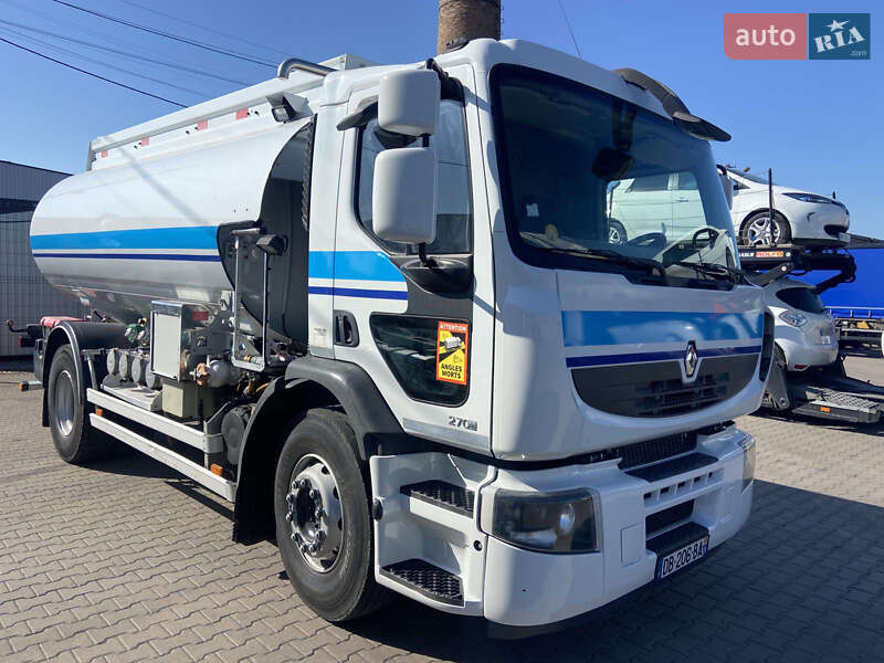 Renault Premium 2013