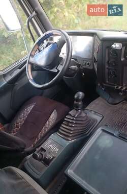 Тягач Renault Premium 2000 в 