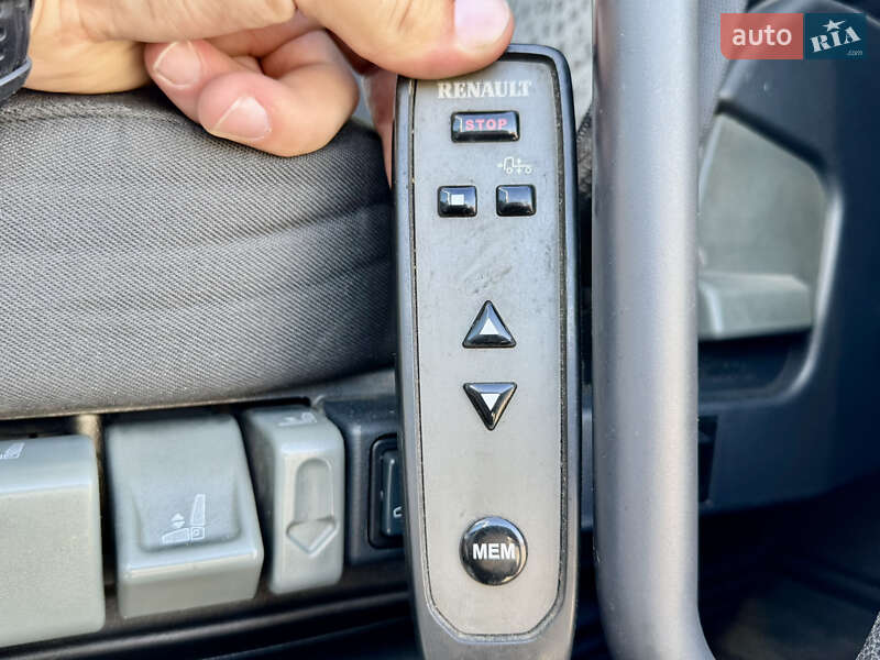 Кран-манипулятор Renault Premium 2011 в Сарнах