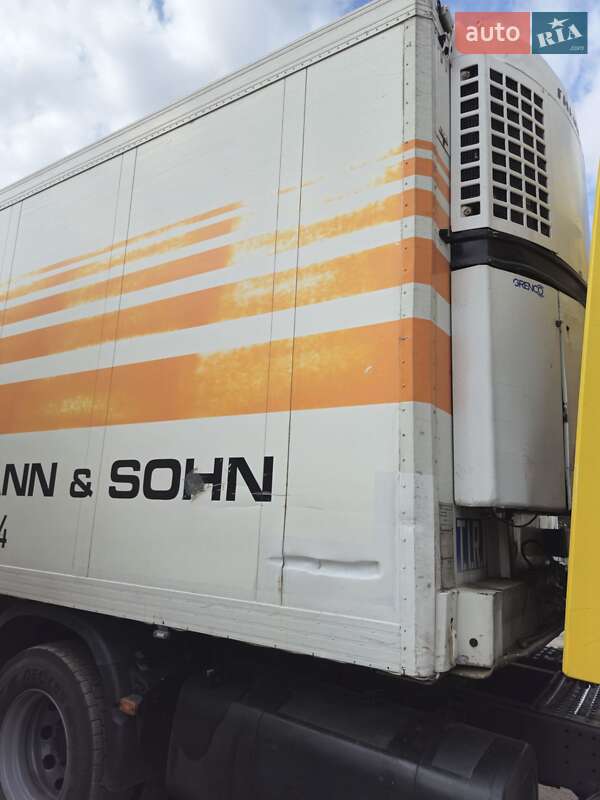 Тягач Renault Premium 2006 в Запорожье