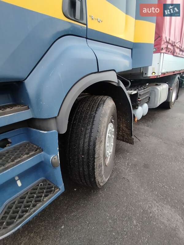 Тягач Renault Premium 2006 в Ровно