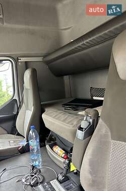 Тягач Renault Premium 2013 в 