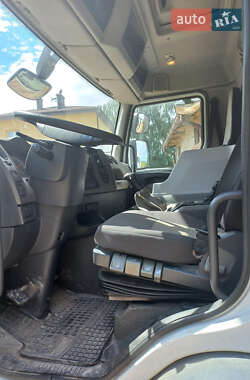 Тягач Renault Premium 2010 в 