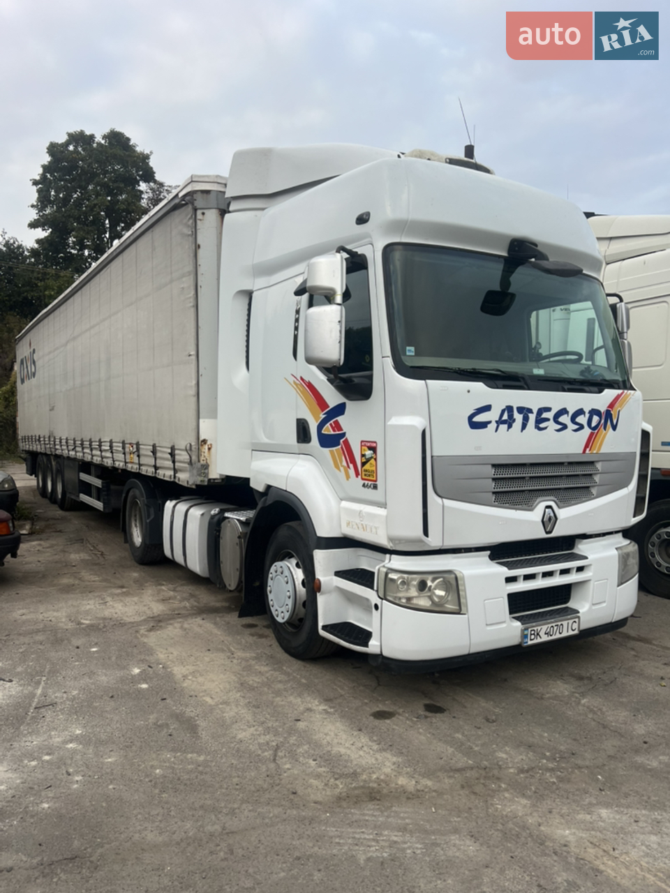 Авто їздить закордон, ціна вказана за комплект, н/п krone 2007р.
Всі деталі по телефону 