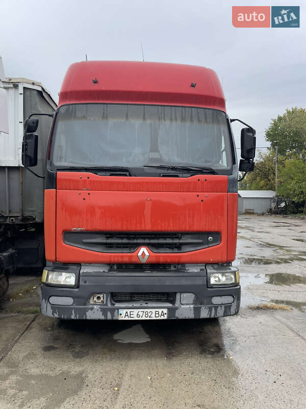 Тягач Renault Premium 2000 в Днепре