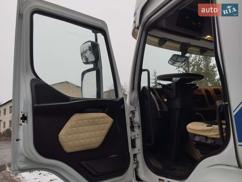 Тягач Renault Premium 2010 в Немирове фото 5 Тягач Renault Premium 2010 в Немирове