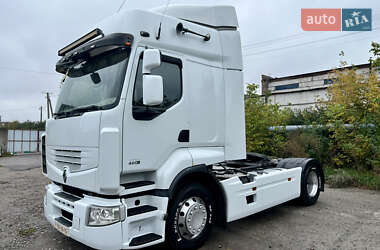 Тягач Renault Premium 2012 в  фото 3 Тягач Renault Premium 2012 в