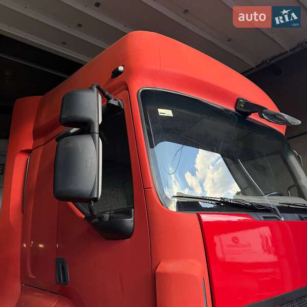 Тягач Renault Premium 2008 в Шептицькому