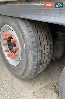 Тягач Renault Premium 2011 в 