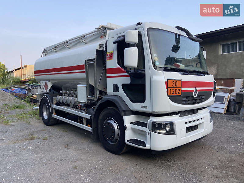 Бензовоз Renault Premium 2013 в Тернополе