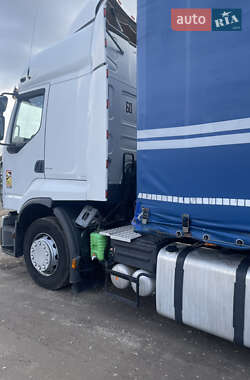 Тентованый Renault Premium 2011 в 