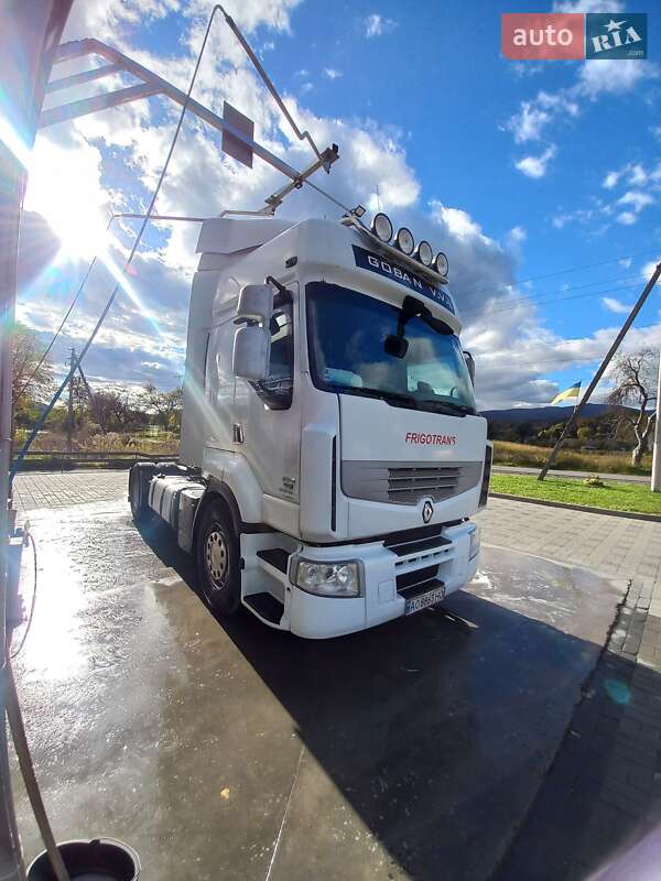 Тягач Renault Premium 2008 в Иршаве