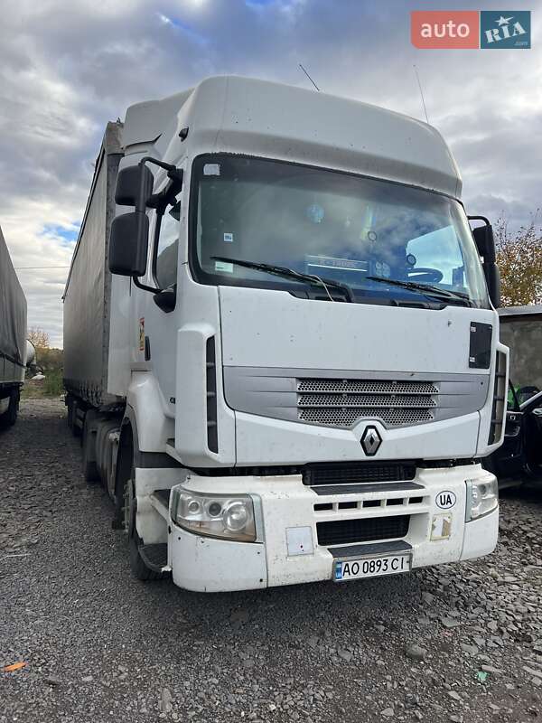 Тягач Renault Premium 2006 в Ужгороді
