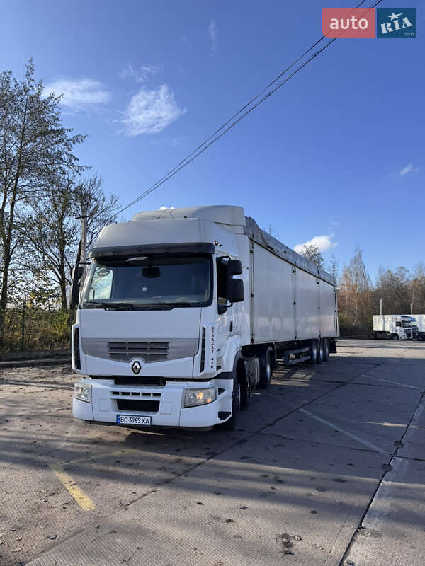 Тягач Renault Premium 2012 в Львове