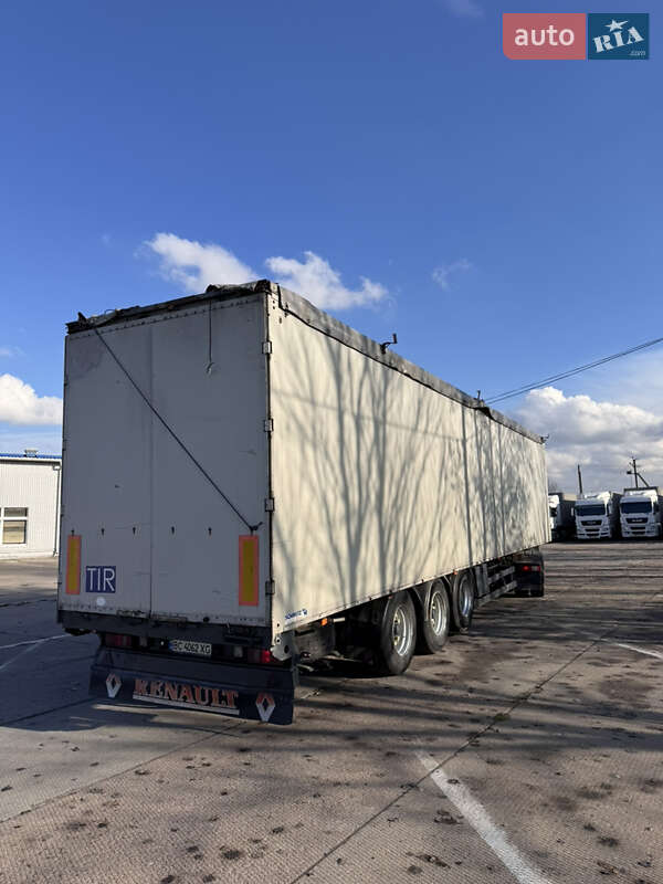 Тягач Renault Premium 2012 в Львове