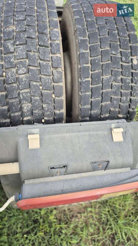 Тягач Renault Premium 2010 в Великому Дальнику