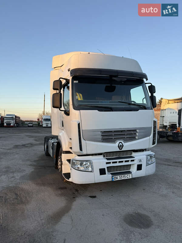 Тягач Renault Premium 2012 в Рівному