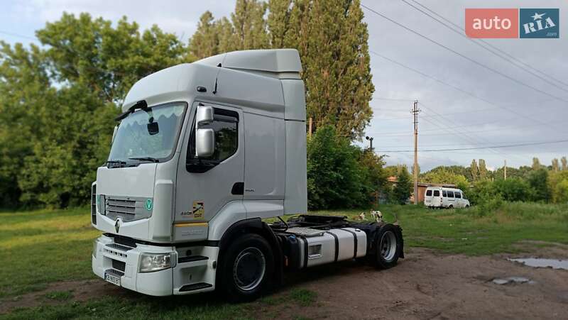 Тягач Renault Premium 2011 в Прилуках фото 9 Тягач Renault Premium 2011 в Прилуках