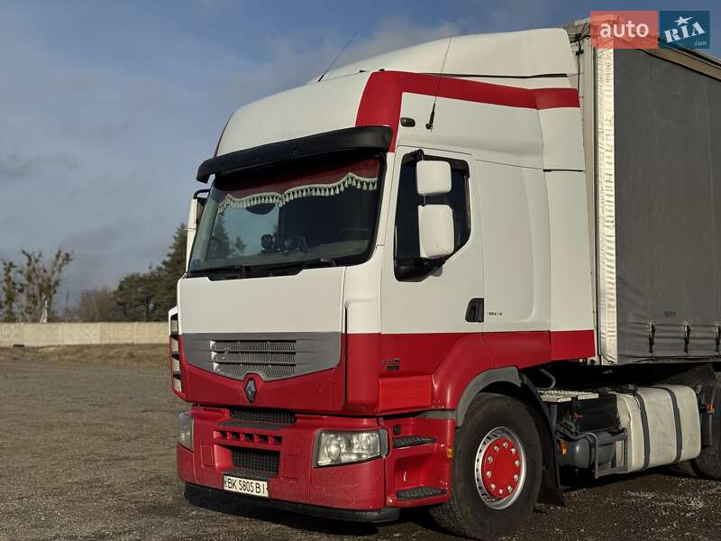 Тягач Renault Premium 2006 в Сарнах