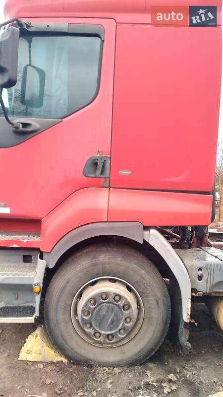 Тягач Renault Premium 1998 в Черкасах