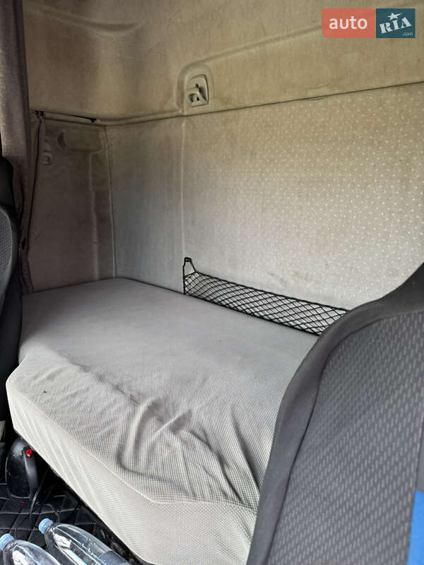 Тягач Renault Premium 2006 в Летичеве