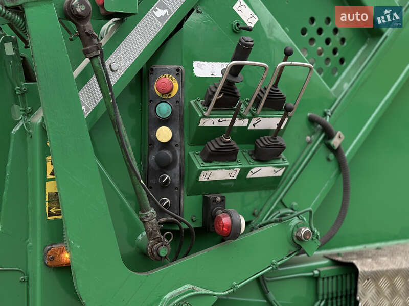 Мусоровоз Renault Premium 2010 в Киеве