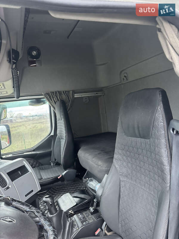 Тягач Renault Premium 2012 в Одессе