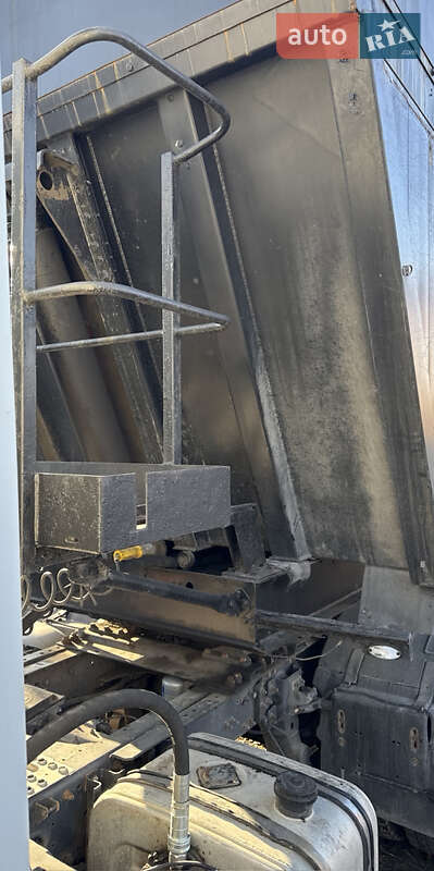 Самоскид Renault Premium 2011 в Львові