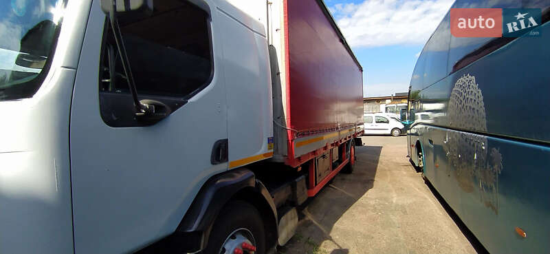 Тентованый Renault Premium 2000 в Вышгороде