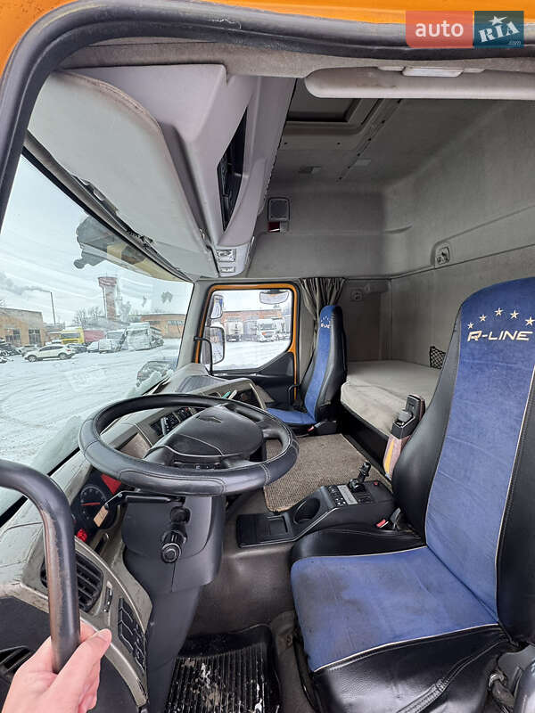 Тягач Renault Premium 2009 в Полтаве