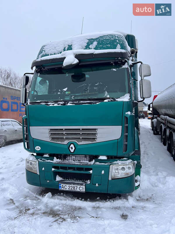 Тягач Renault Premium 2011 в Ковеле